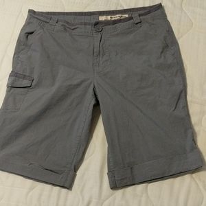 DKNY Jeans gray shorts